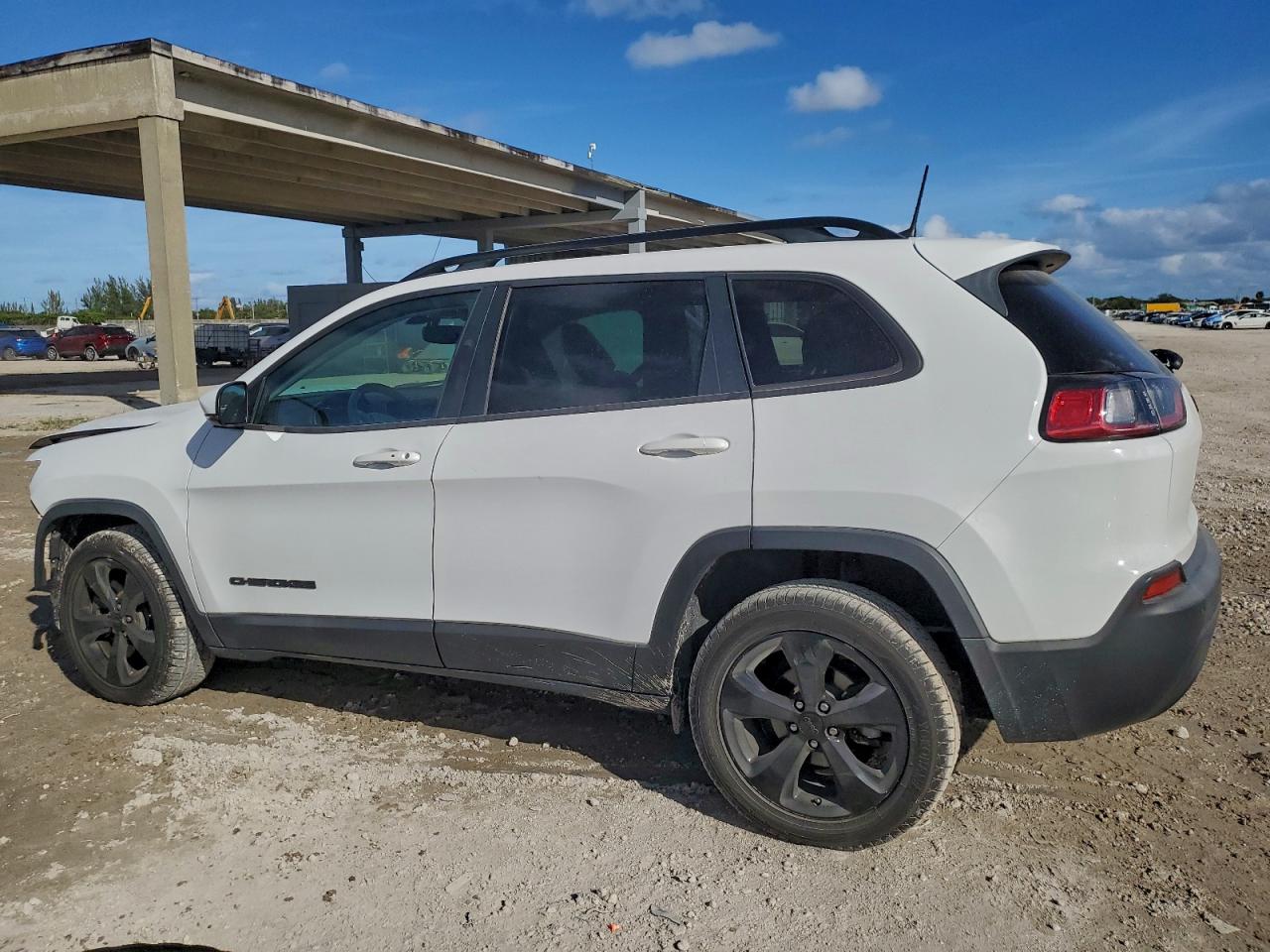 2019 JEEP CHEROKEE LATITUDE PLUS photo 4