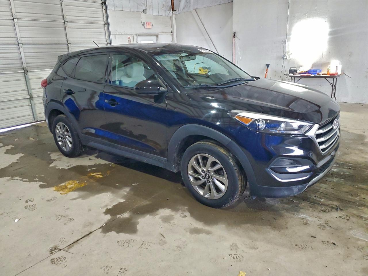 2018 HYUNDAI TUCSON SE photo 7