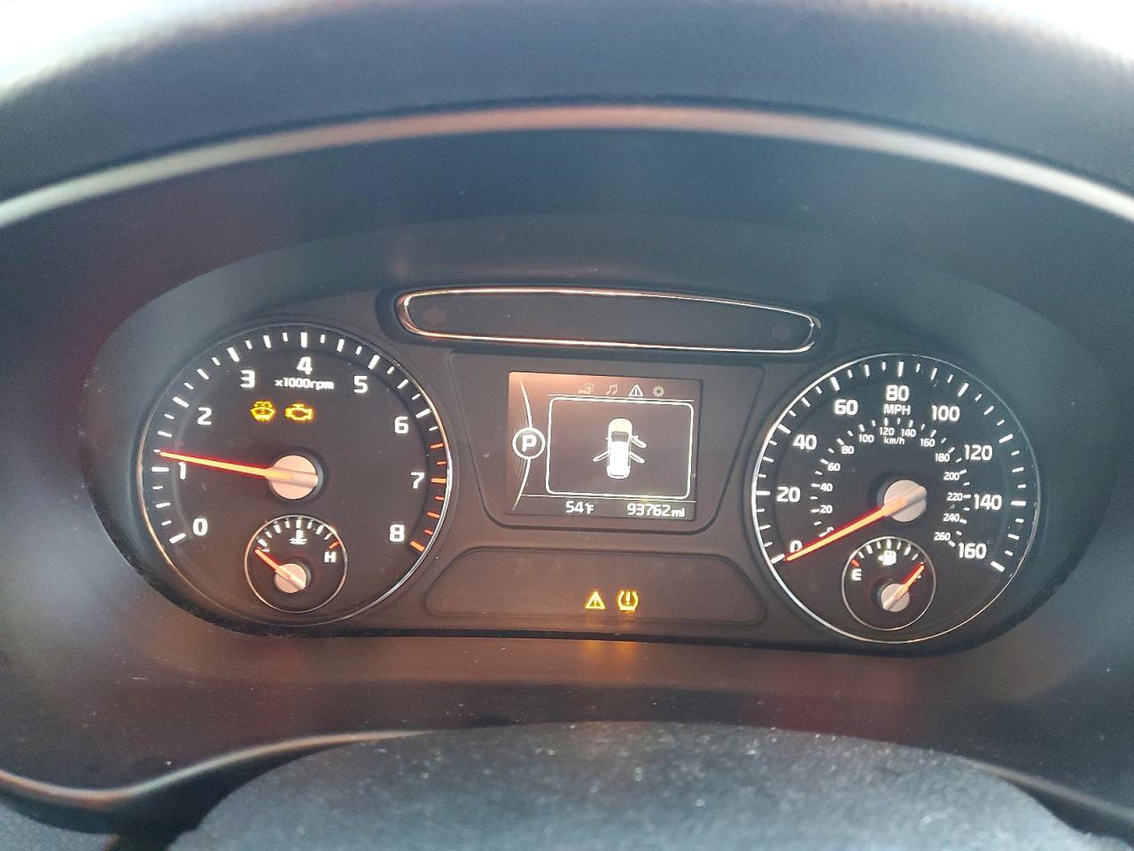 2017 KIA SORENTO LX photo 9
