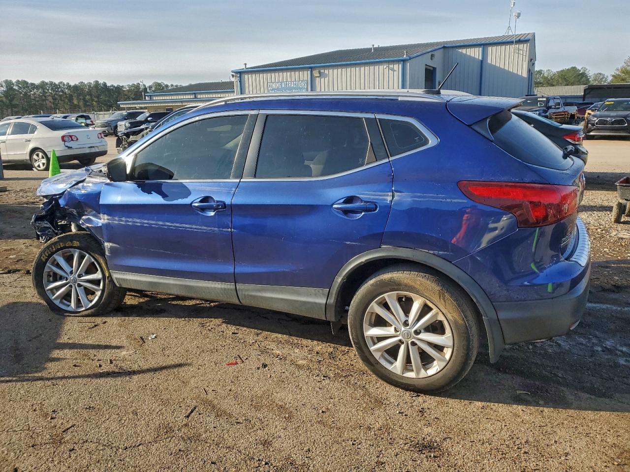 2018 NISSAN ROGUE SPORT S photo 3