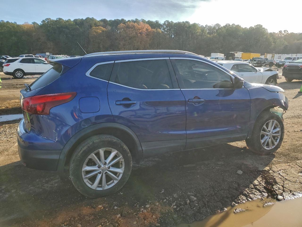 2018 NISSAN ROGUE SPORT S photo 5