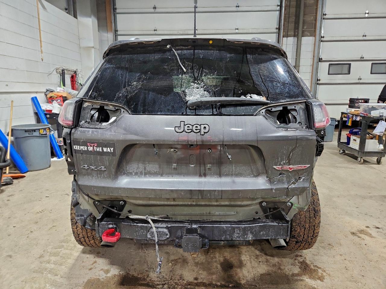 2019 JEEP CHEROKEE TRAILHAWK photo 6