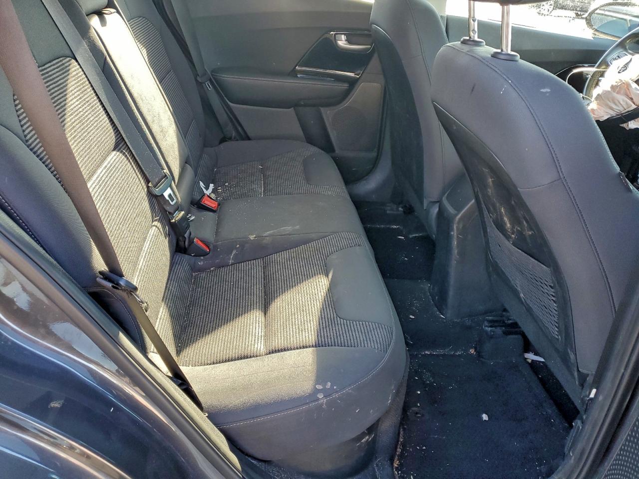 2020 KIA NIRO LXS photo 28