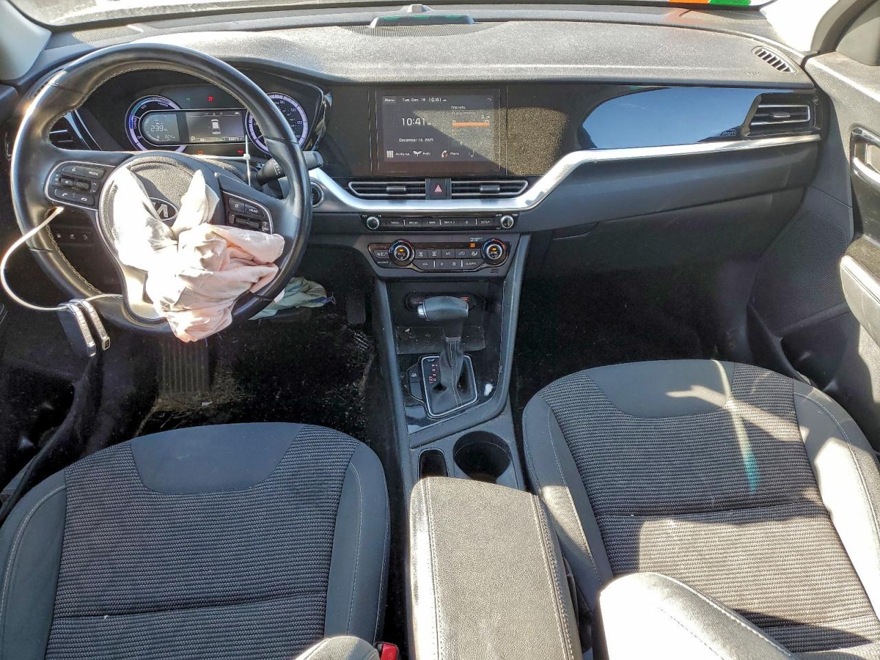 2020 KIA NIRO LXS photo 22