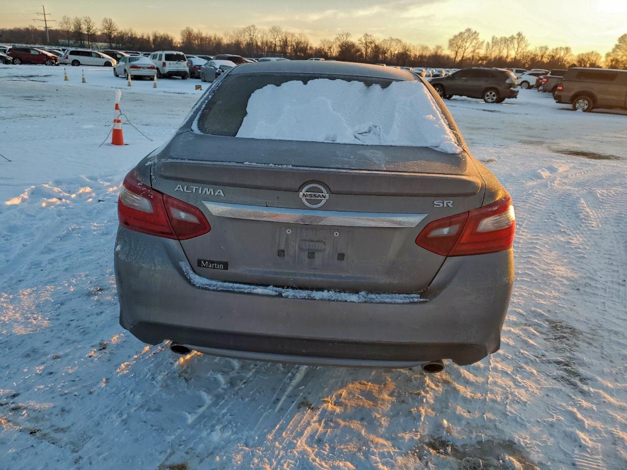 2017 NISSAN ALTIMA photo 6