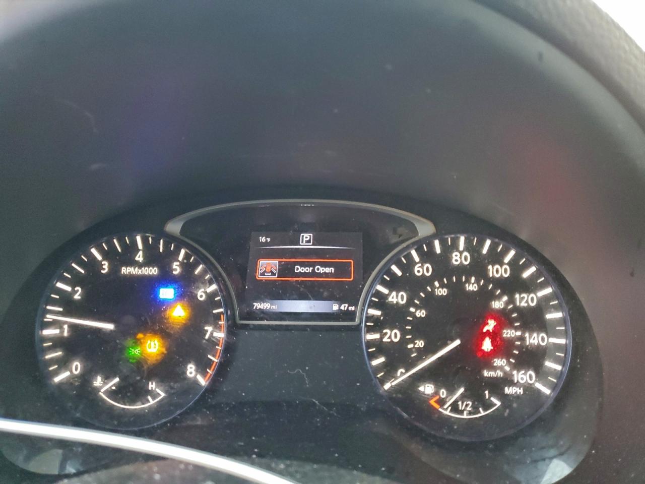 2017 NISSAN ALTIMA photo 9