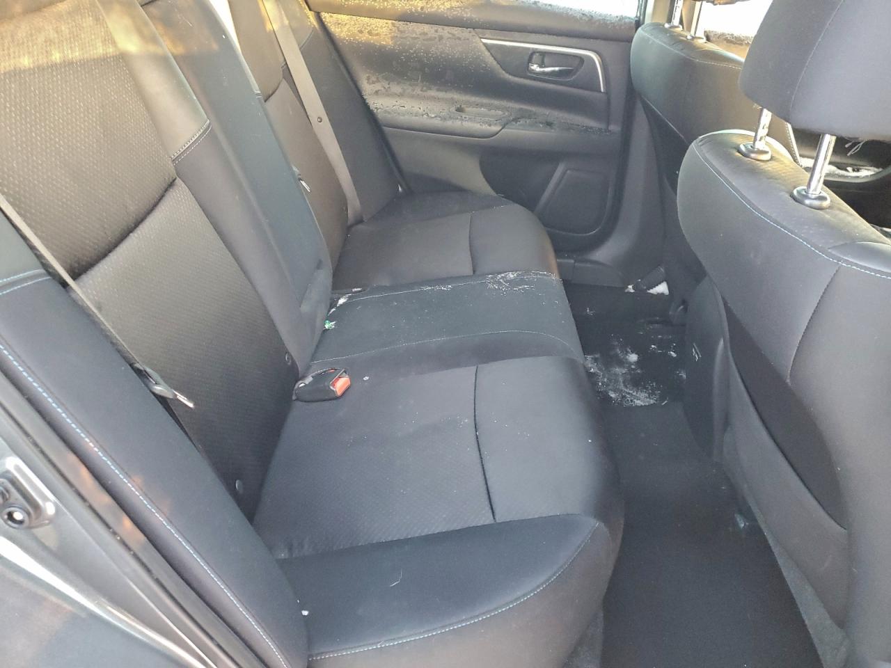 2017 NISSAN ALTIMA photo 10