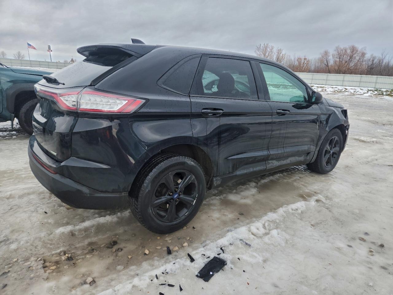 2018 FORD EDGE SE photo 3