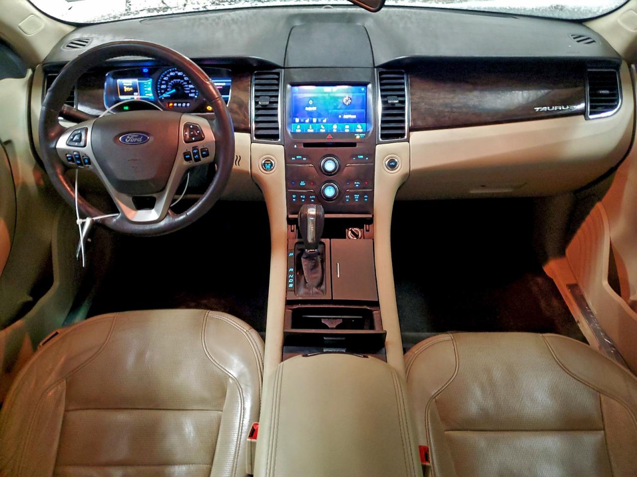 2015 FORD TAURUS LIMITED photo 8