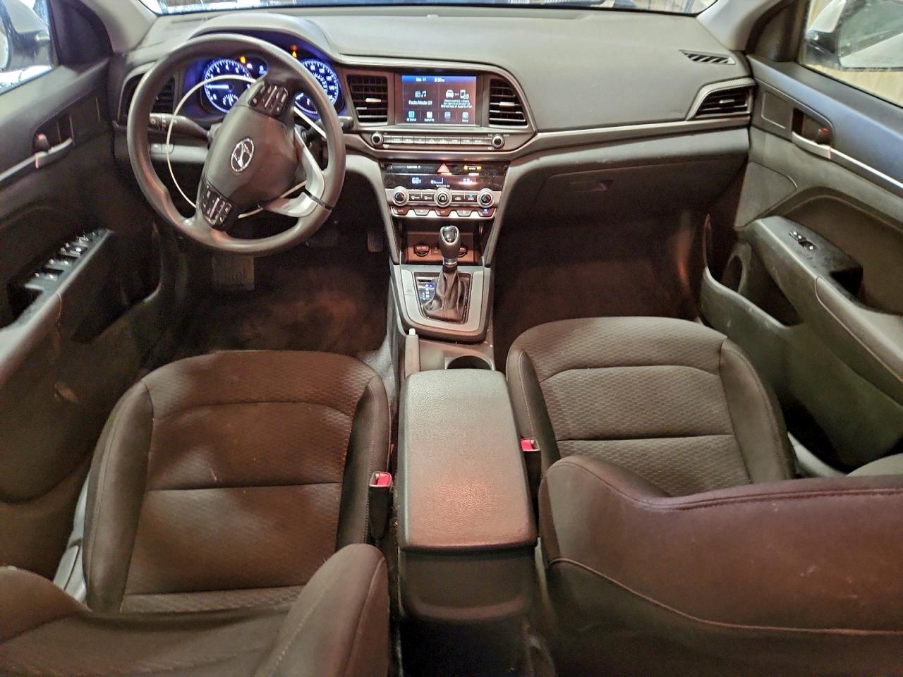 2020 HYUNDAI ELANTRA SEL photo 22