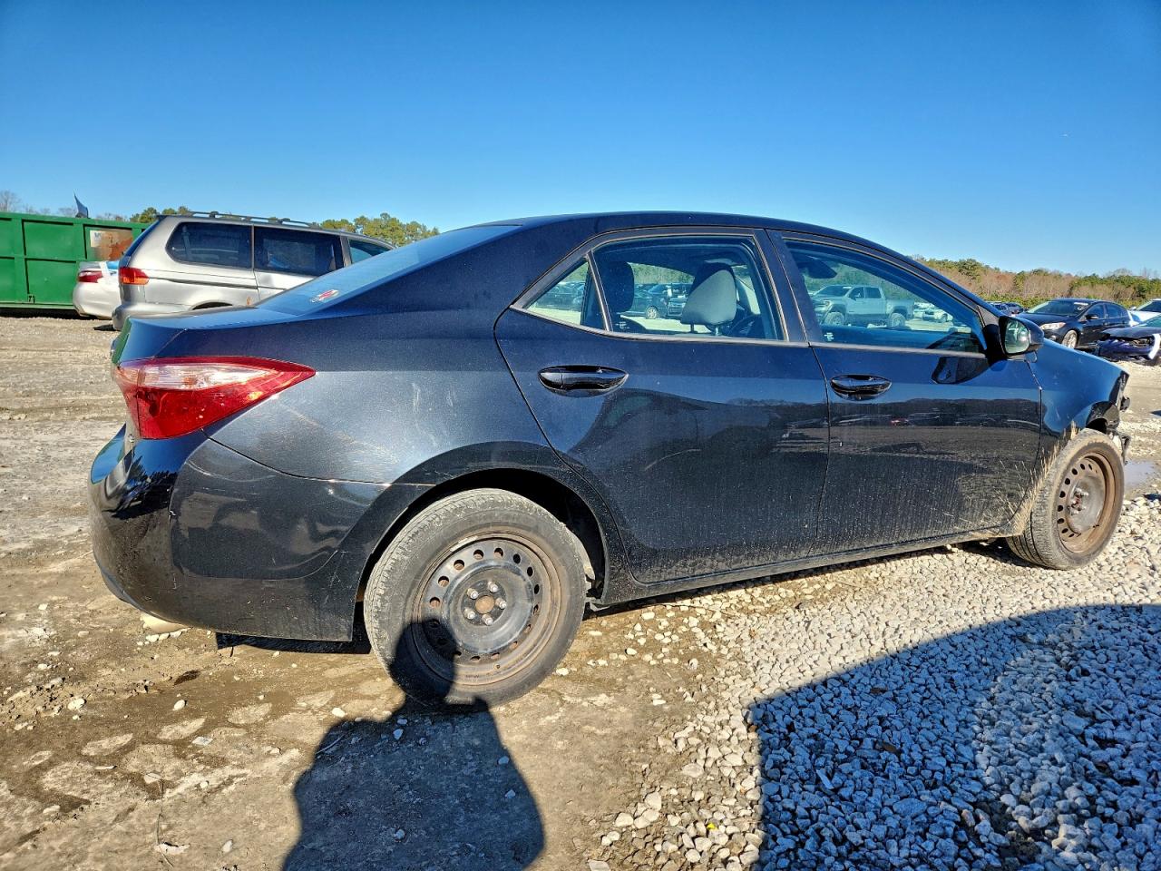 2017 TOYOTA COROLLA L photo 7