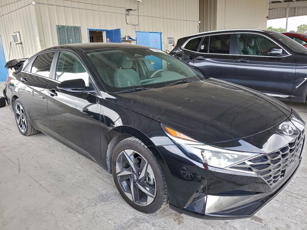 2022 HYUNDAI ELANTRA SEL photo 10