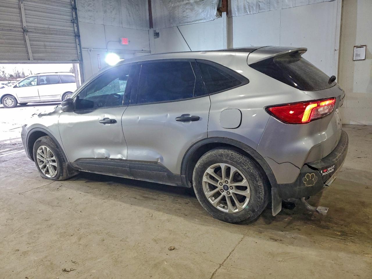2022 FORD ESCAPE S photo 2
