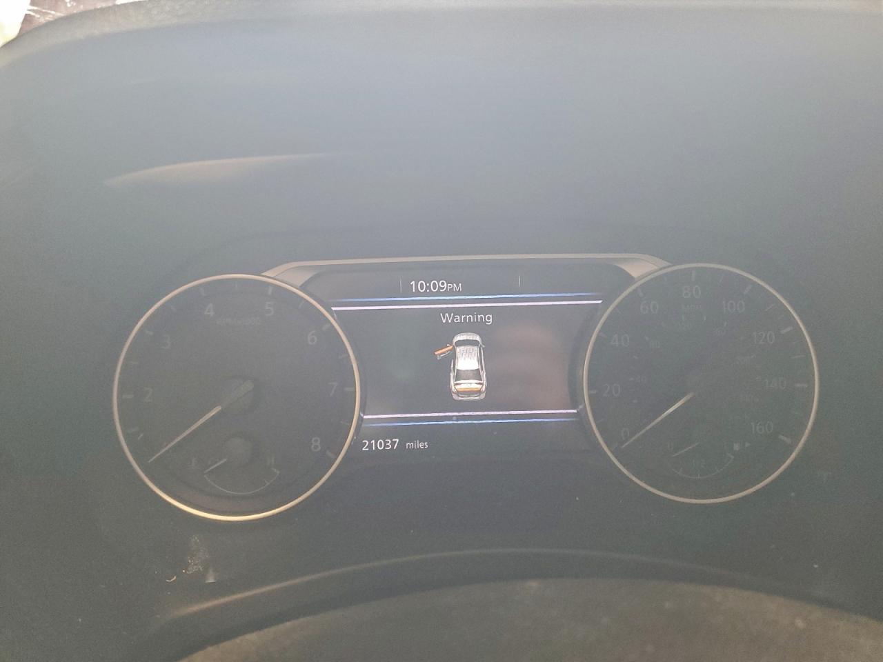 2022 NISSAN SENTRA SR photo 9