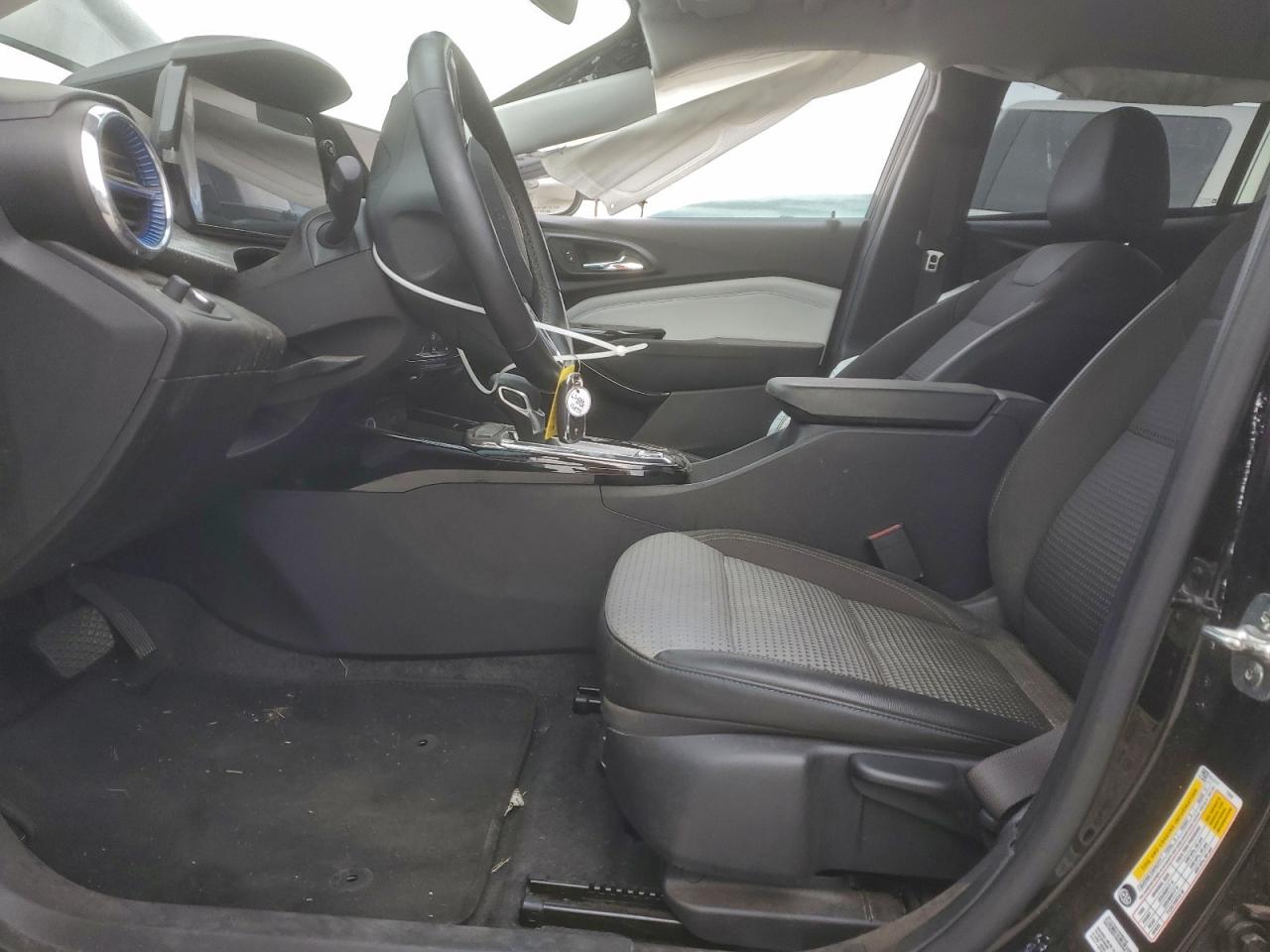 2025 CHEVROLET TRAX 1LT photo 13