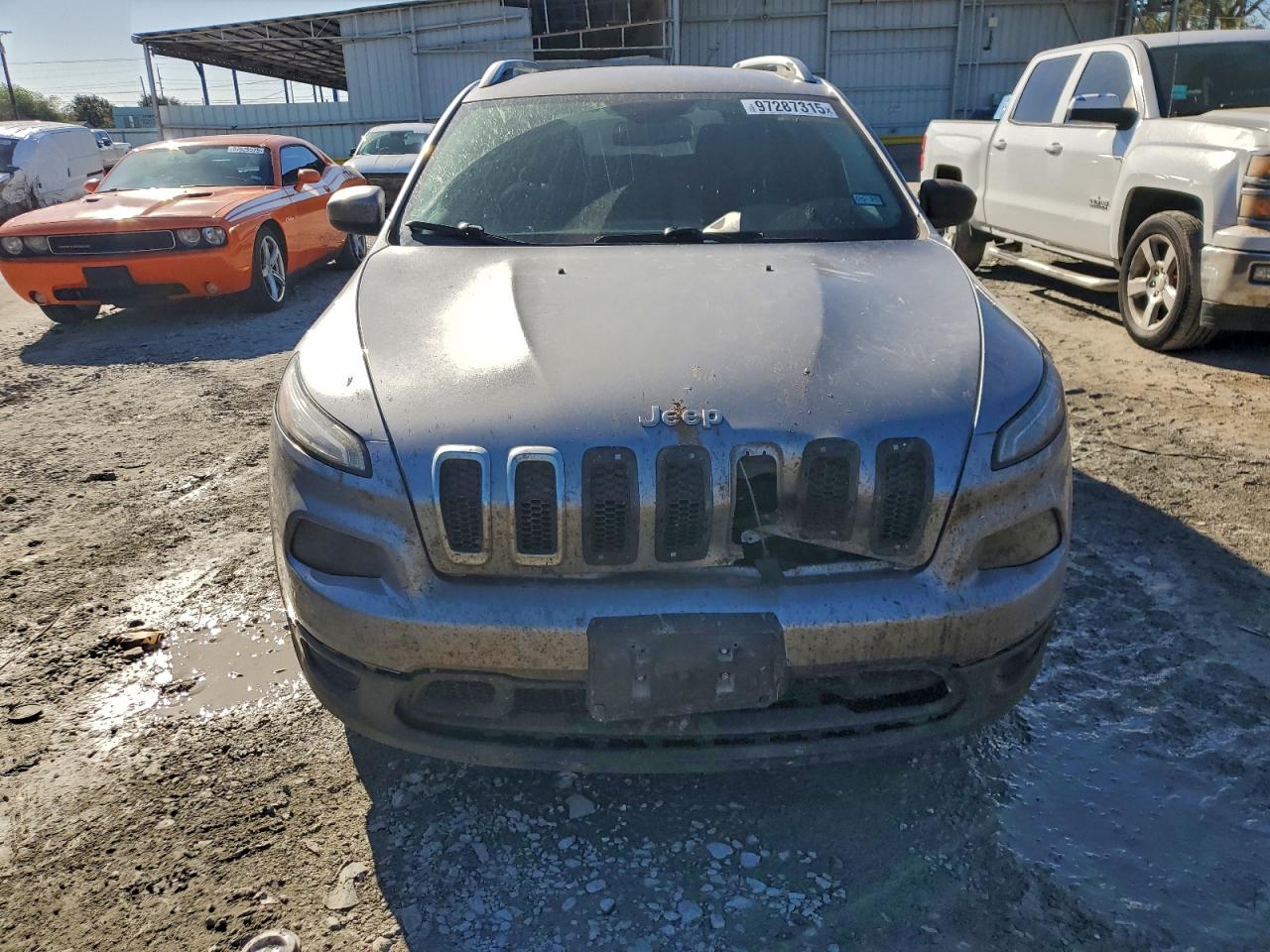 2017 JEEP CHEROKEE LATITUDE photo 9