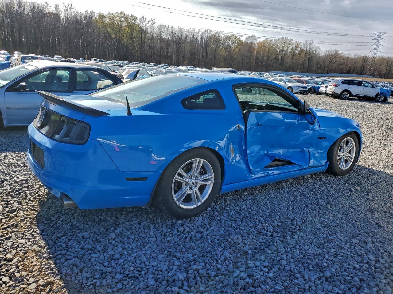 2013 FORD MUSTANG GT photo 5
