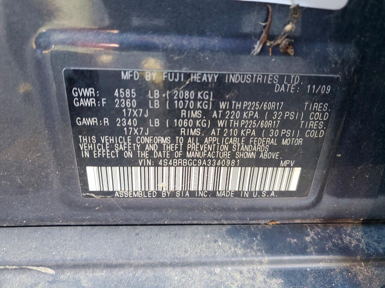 2010 SUBARU OUTBACK photo 12