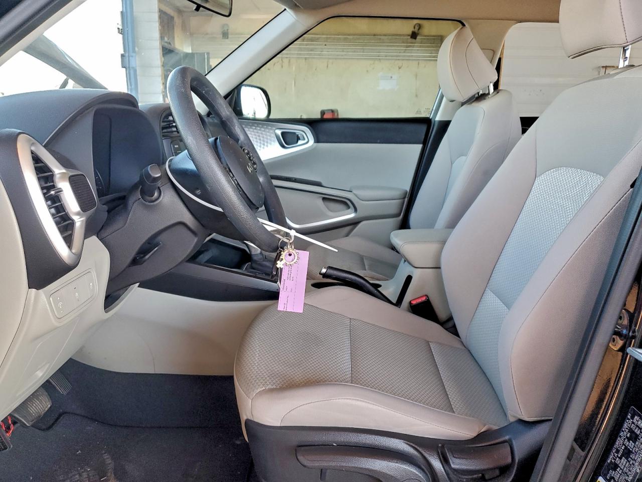 2022 KIA SOUL LX photo 13