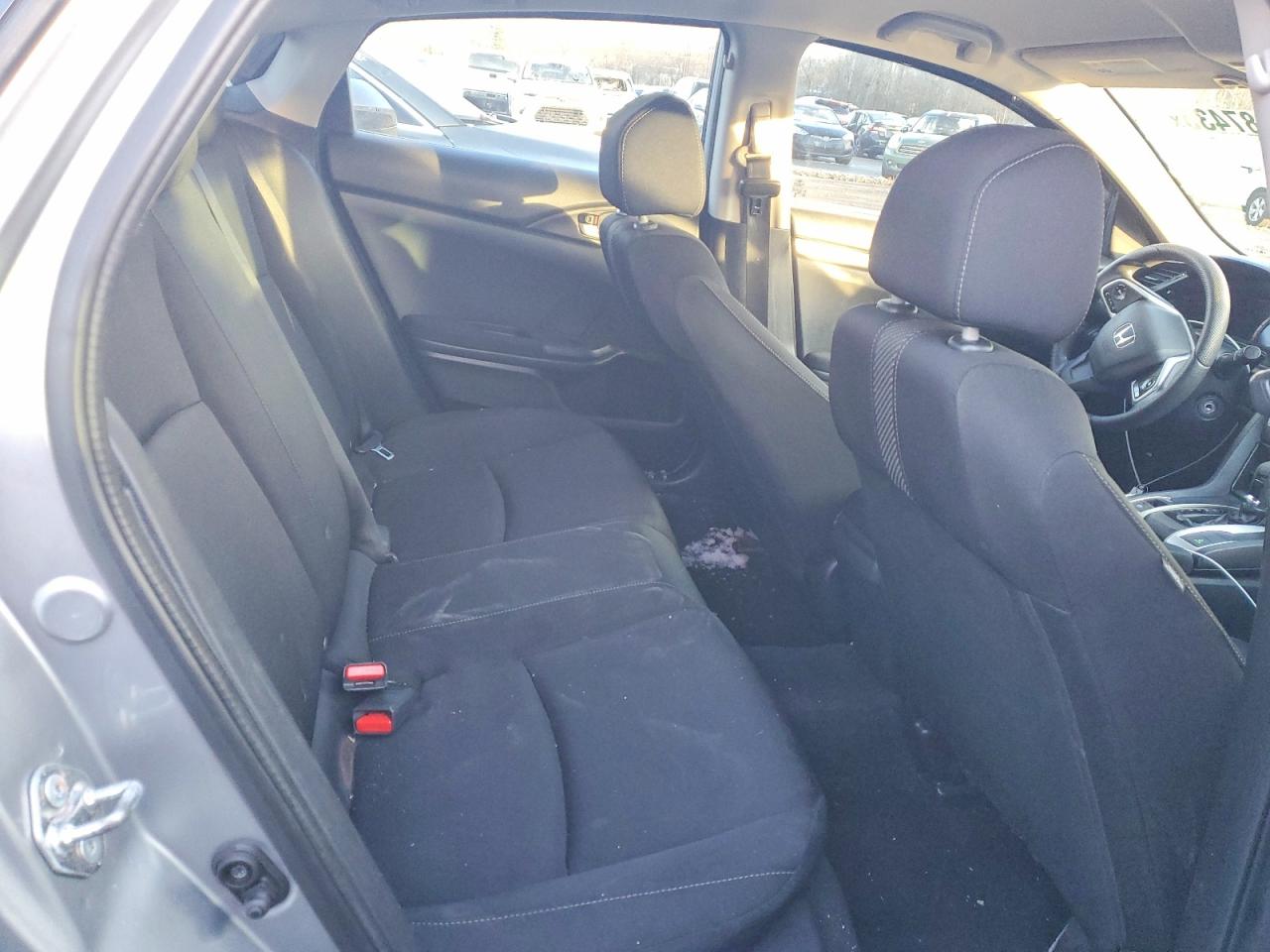 2017 HONDA CIVIC LX photo 19
