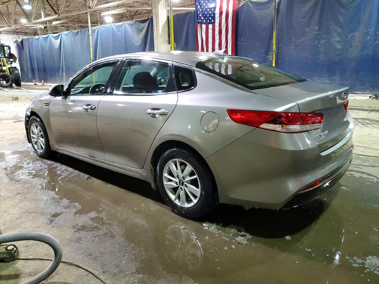 2016 KIA OPTIMA LX photo 2