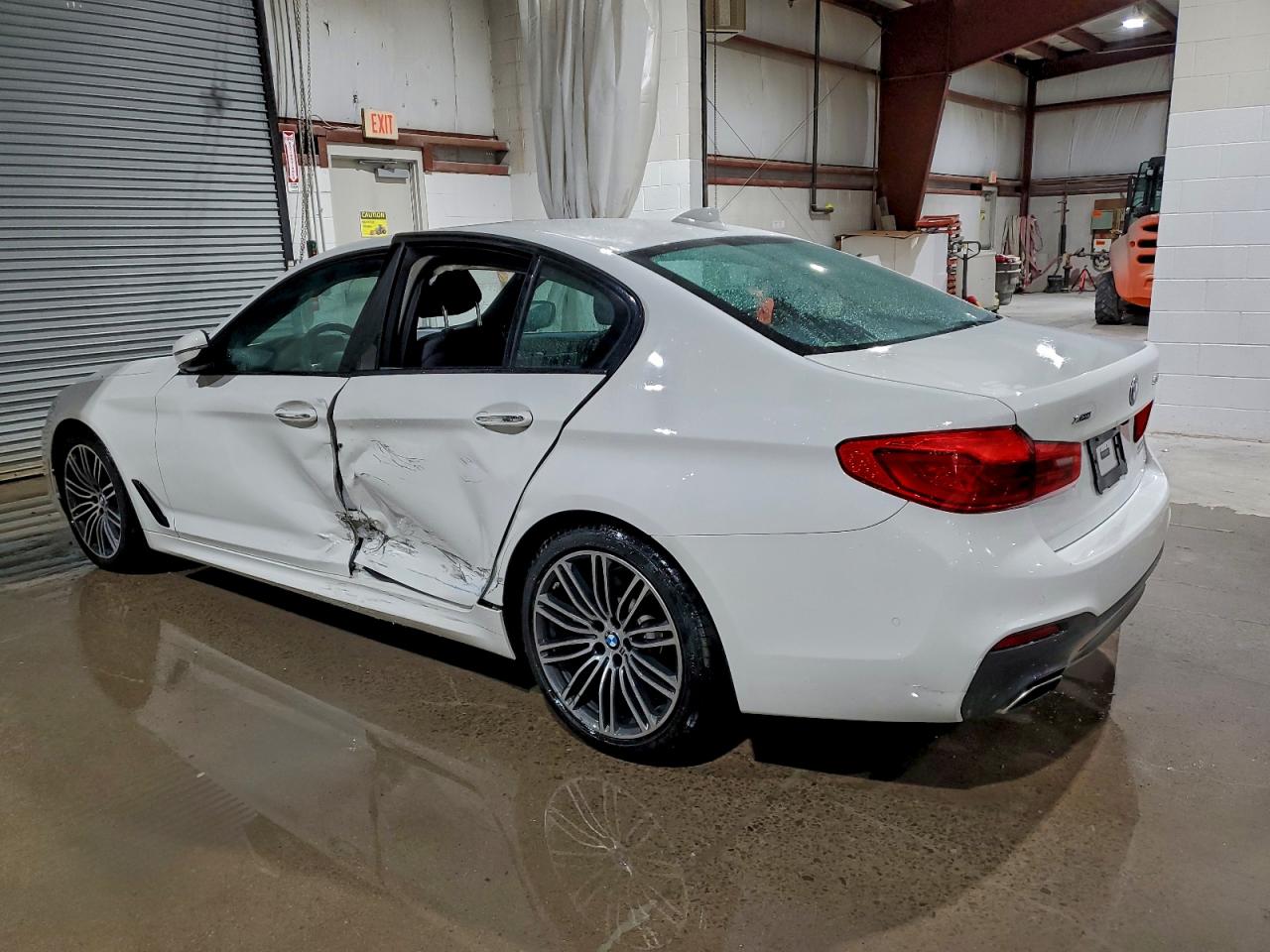 2018 BMW 530 XI photo 2