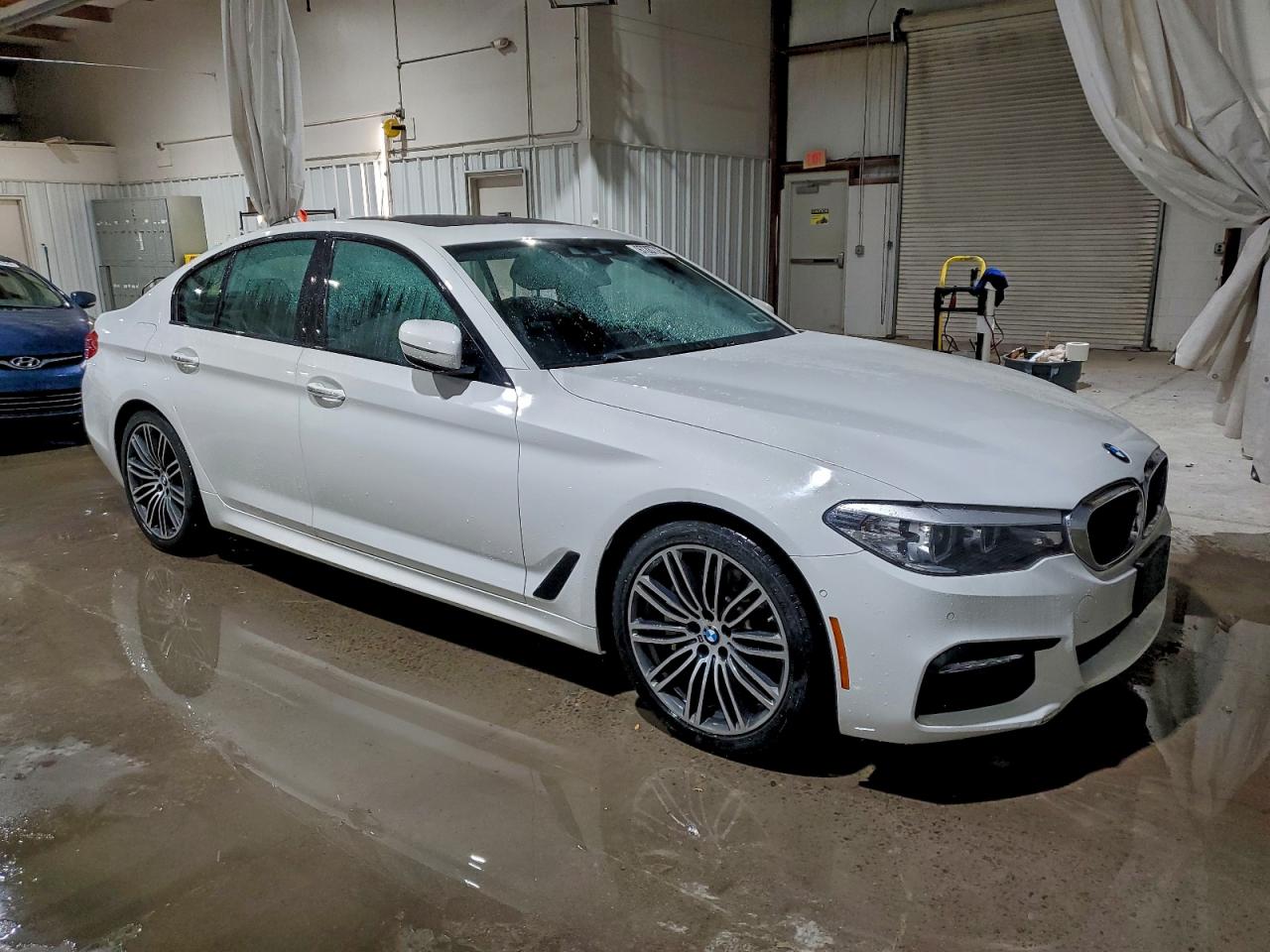 2018 BMW 530 XI photo 4