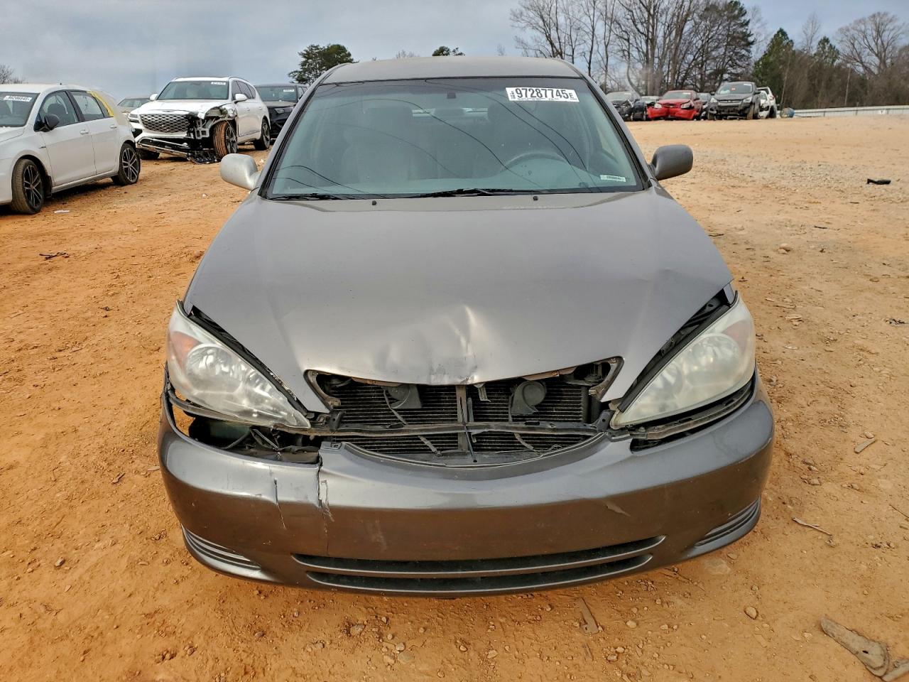 2002 TOYOTA CAMRY LE photo 5