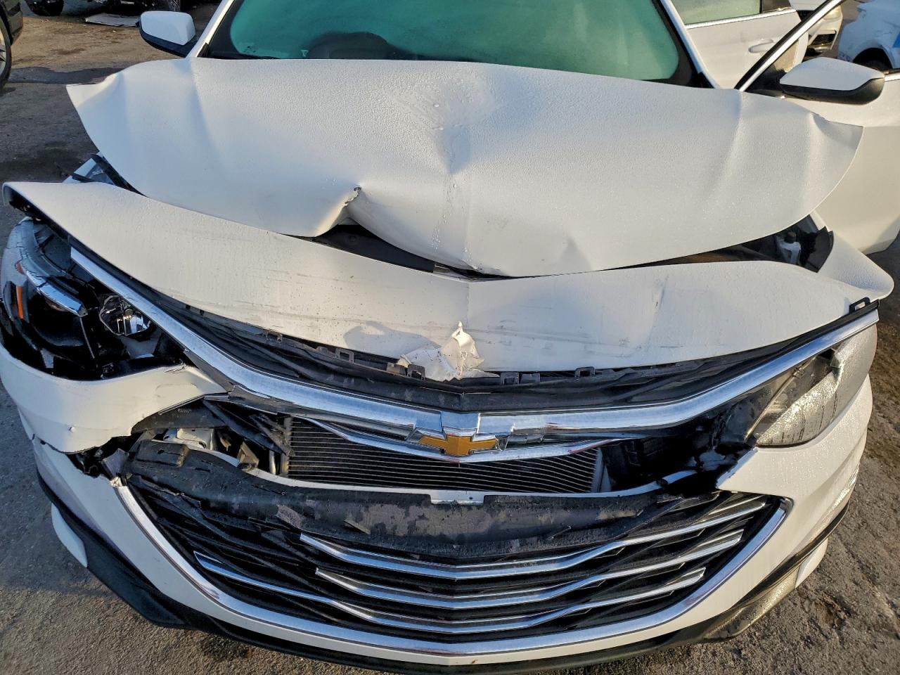 2024 CHEVROLET MALIBU LS photo 11