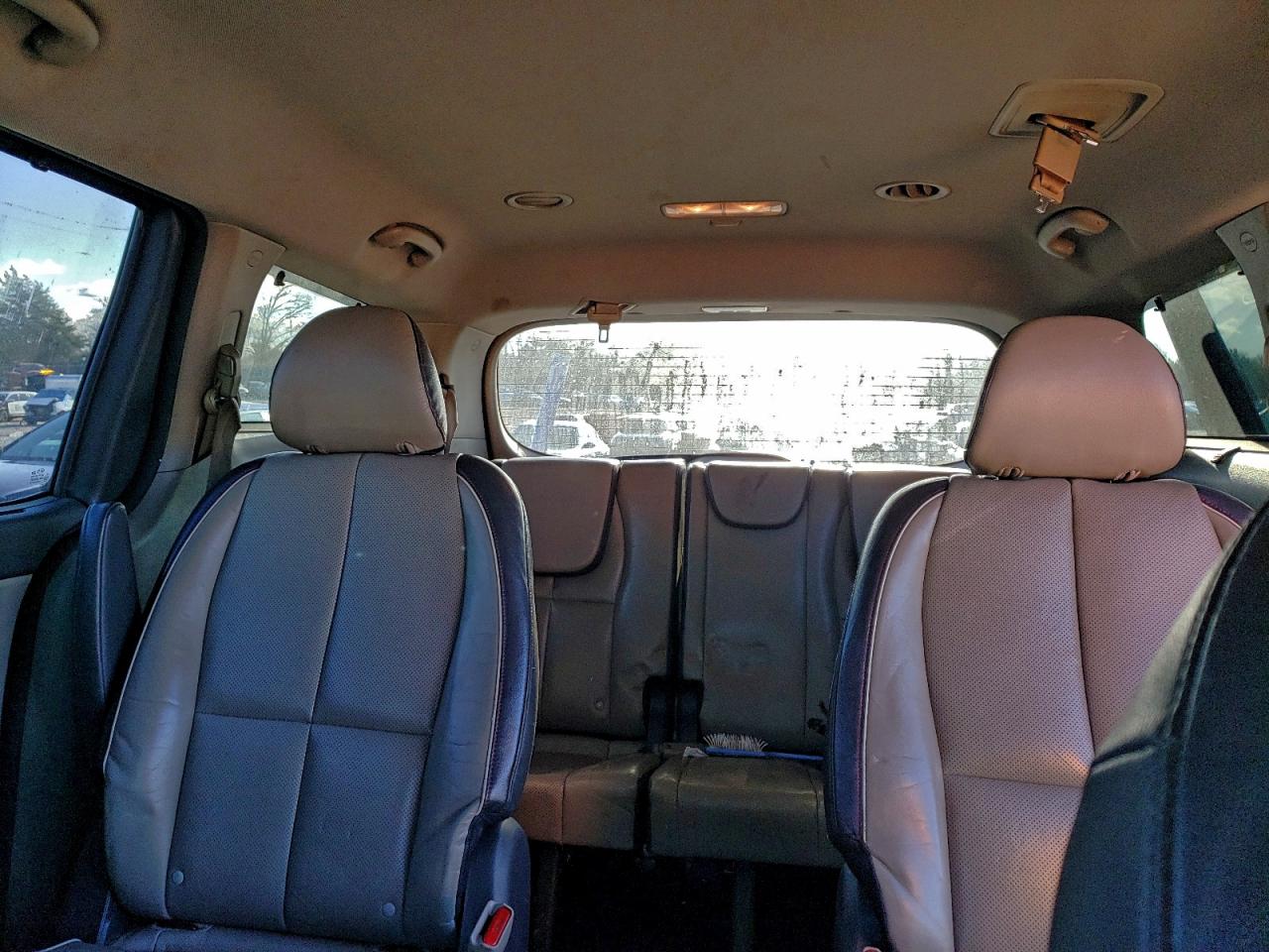 2017 KIA SEDONA EX photo 10