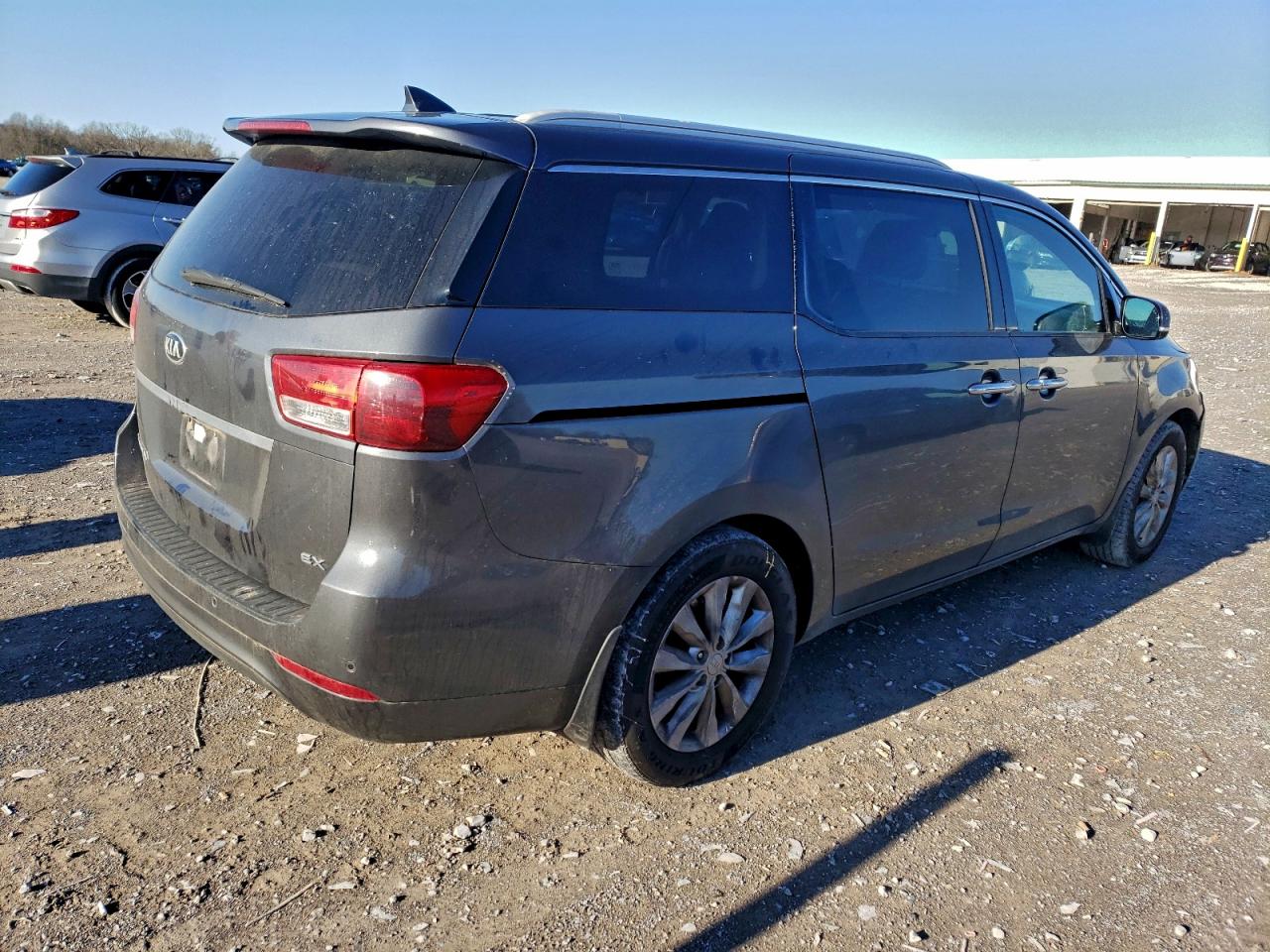 2017 KIA SEDONA EX photo 3