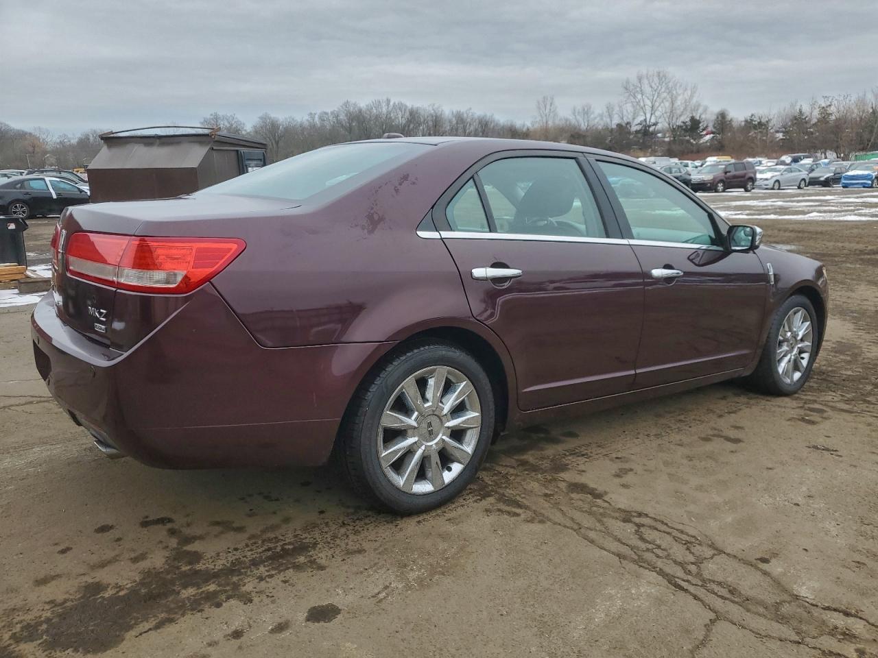 2011 LINCOLN MKZ photo 5