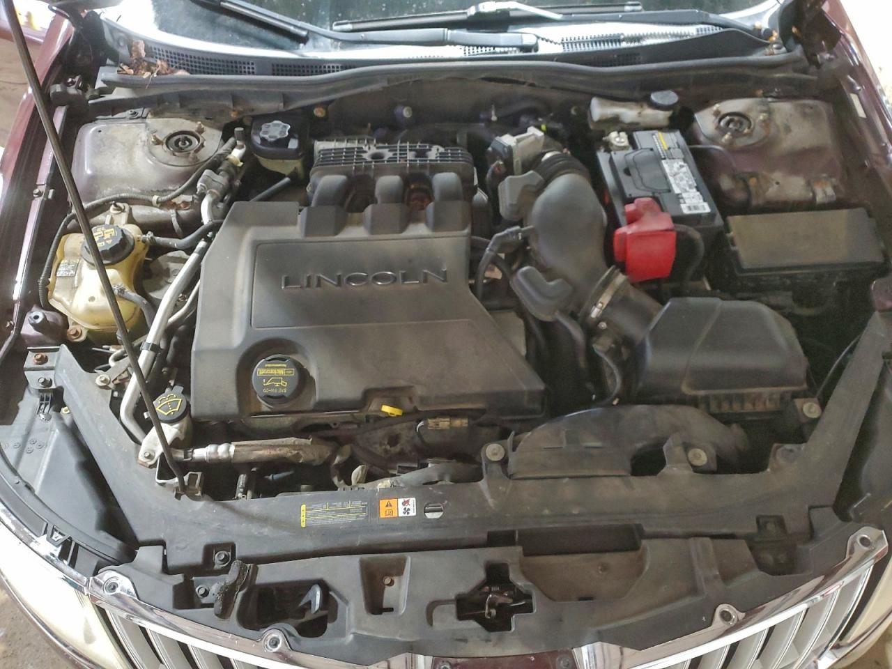 2011 LINCOLN MKZ photo 21