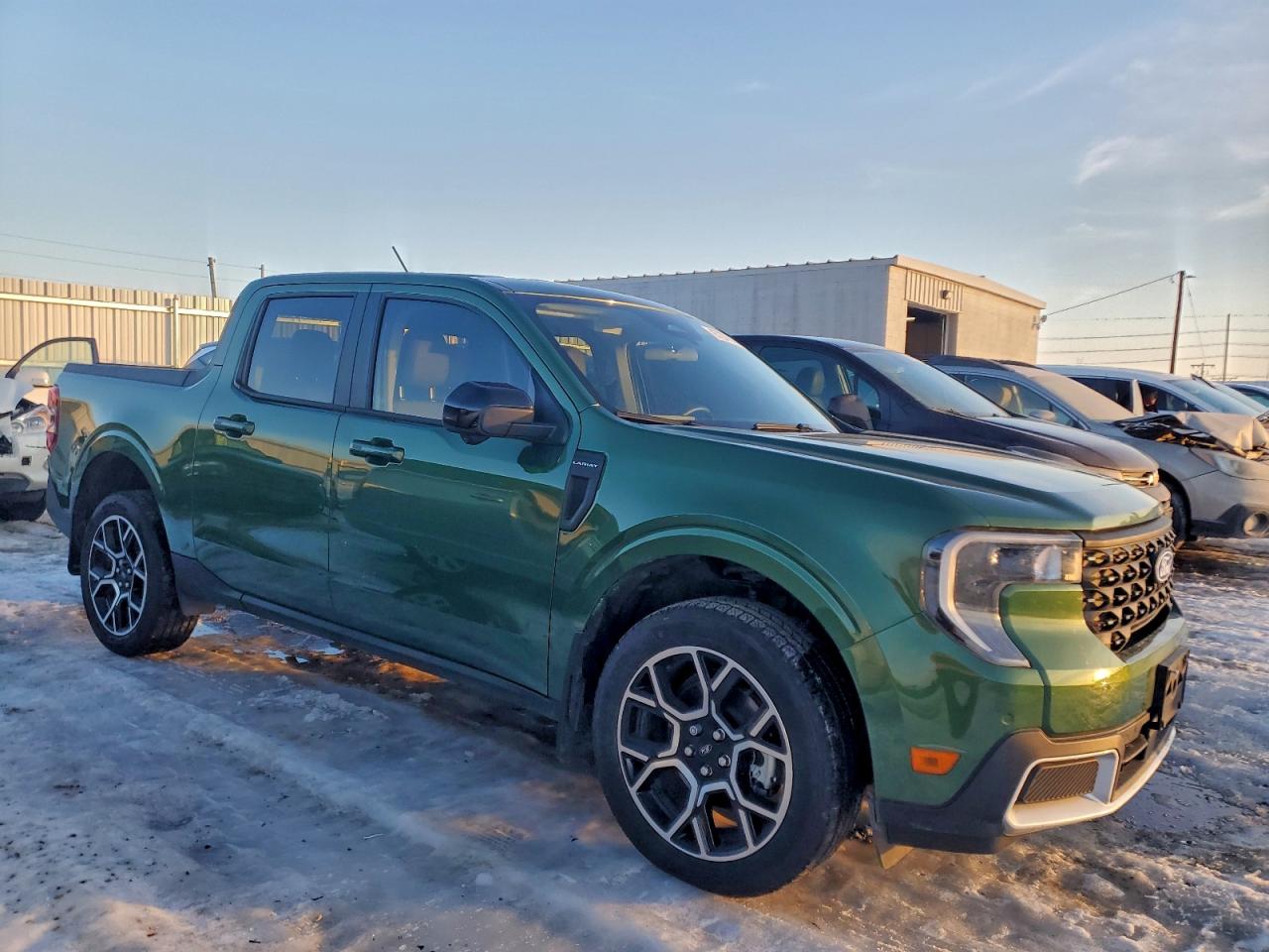 2025 FORD MAVERICK LARIAT photo 7