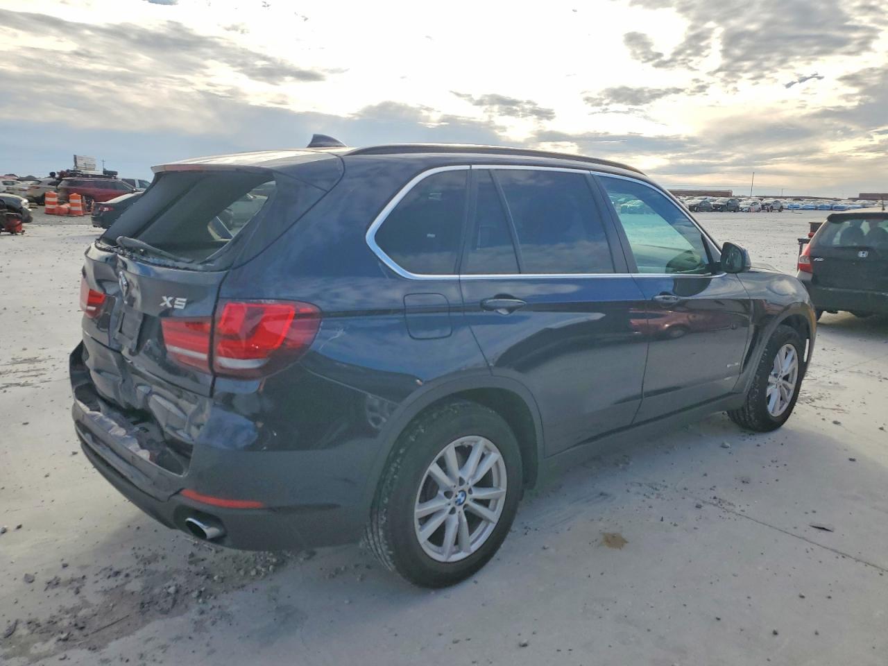 2015 BMW X5 SDRIVE35I photo 5
