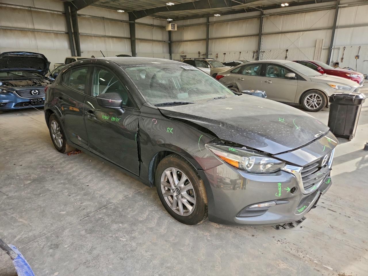 2017 MAZDA 3 SPORT photo 4