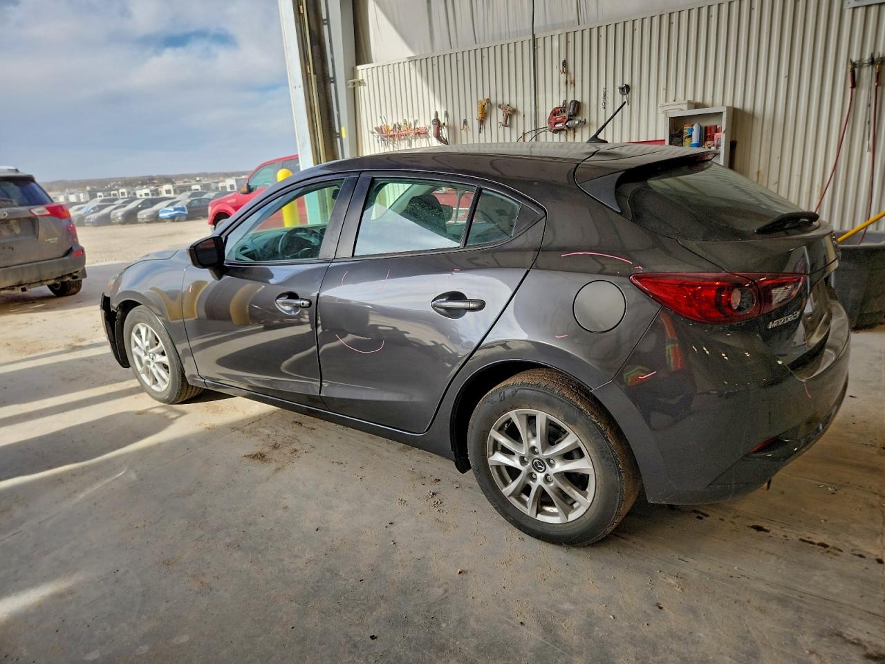 2017 MAZDA 3 SPORT photo 2