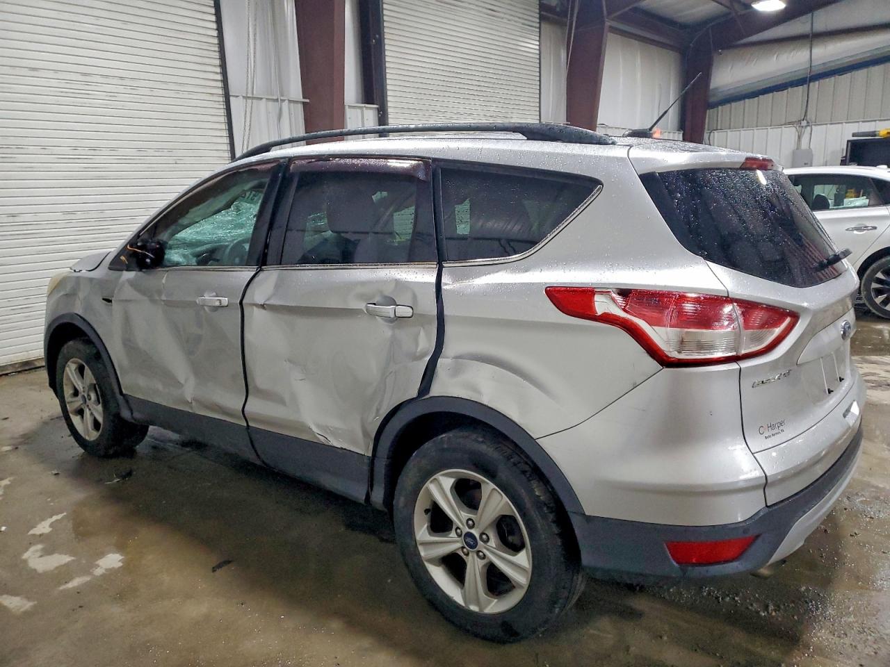 2016 FORD ESCAPE SE photo 3