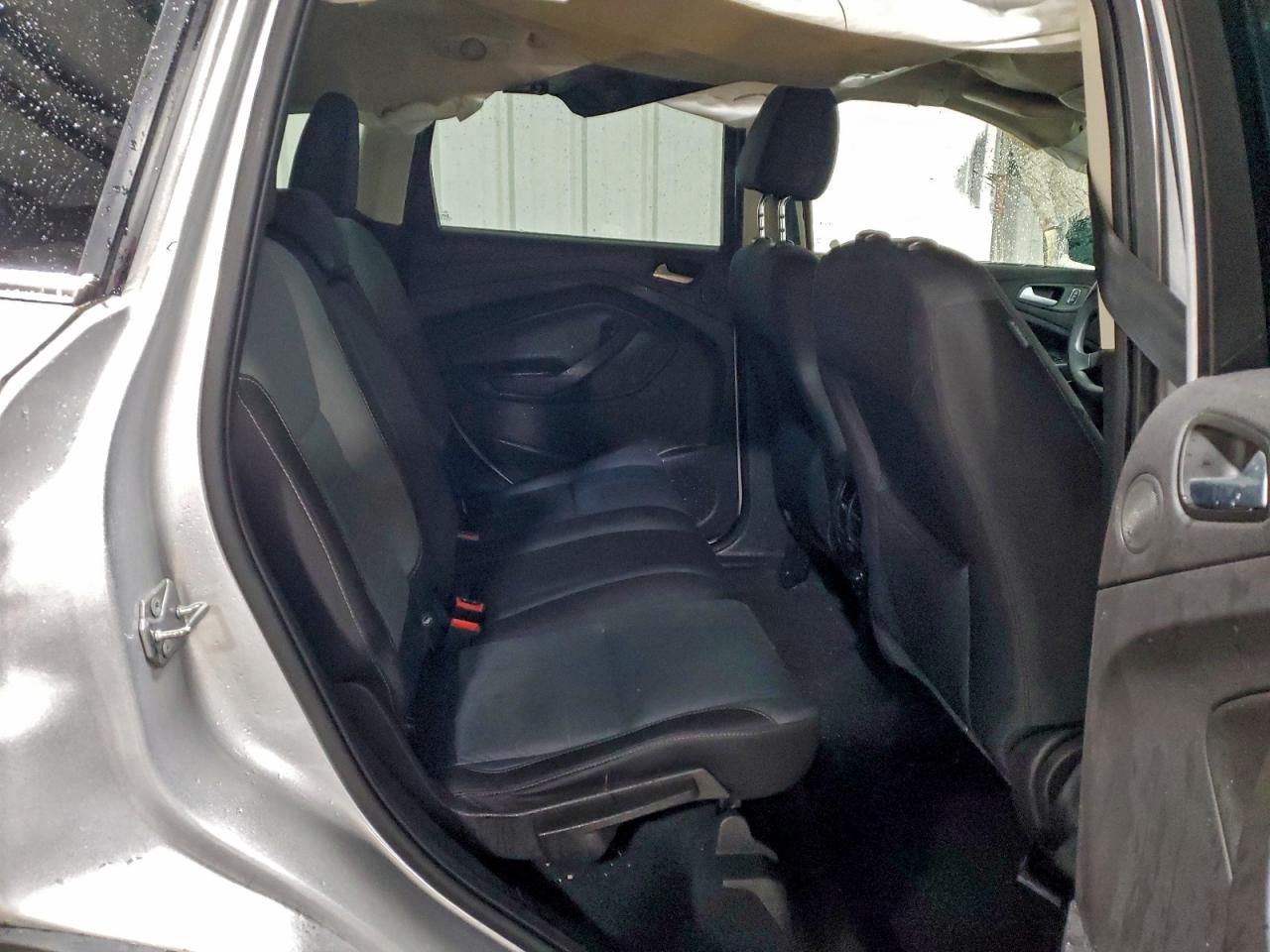 2016 FORD ESCAPE SE photo 21