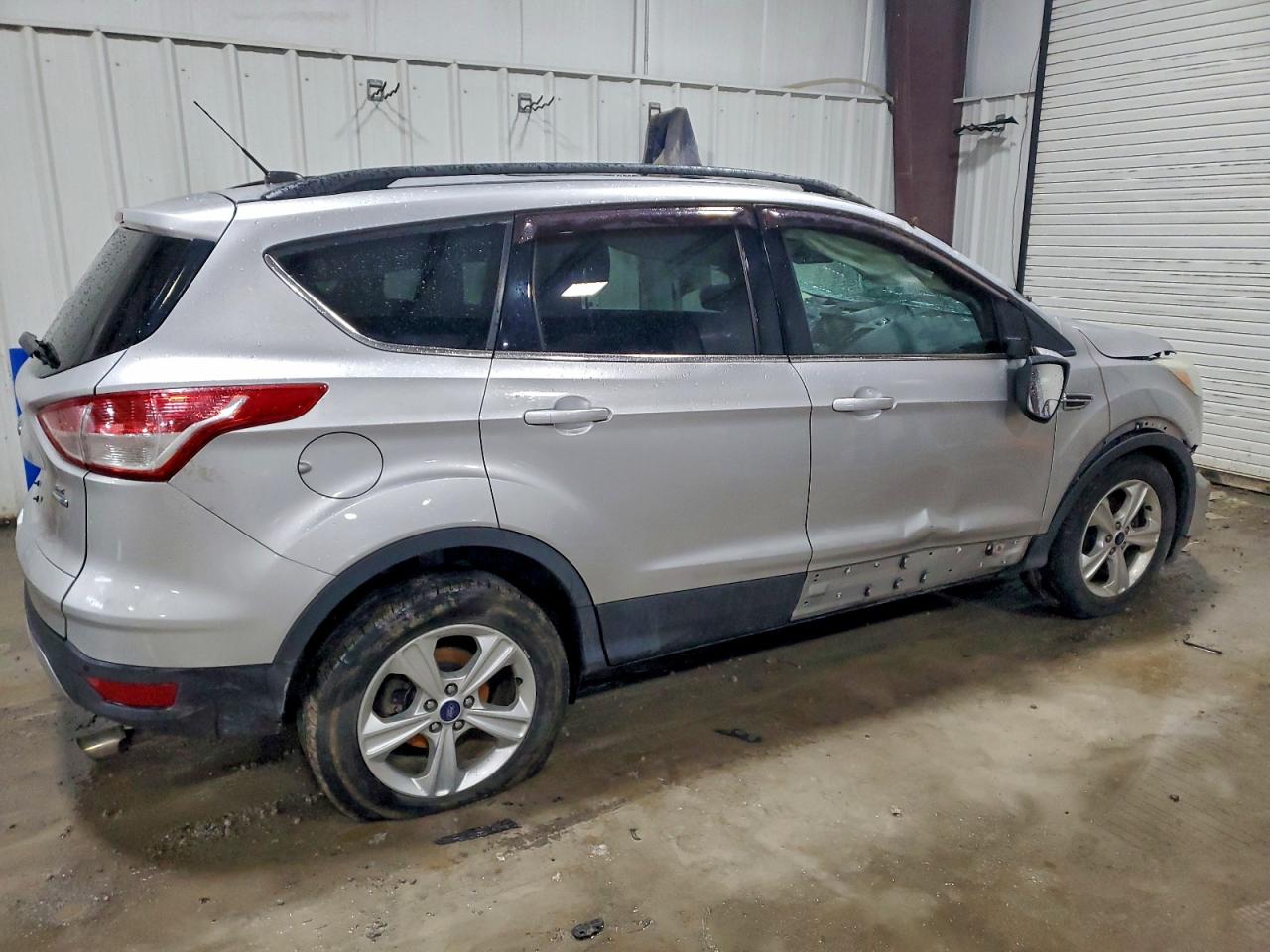 2016 FORD ESCAPE SE photo 5
