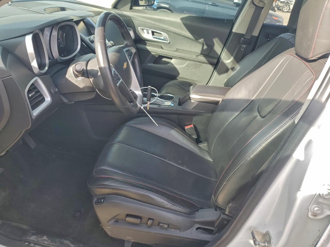 2017 CHEVROLET EQUINOX PREMIER photo 7