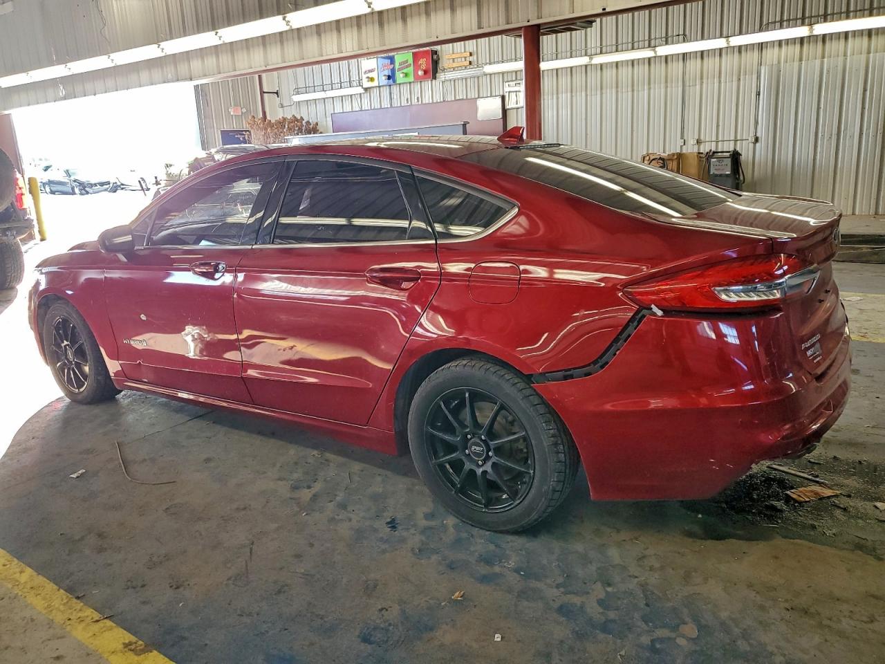 2019 FORD FUSION SE photo 2