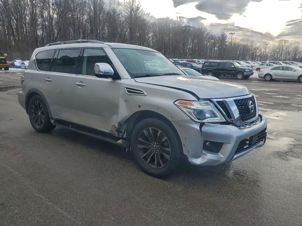 2018 NISSAN ARMADA SV photo 4