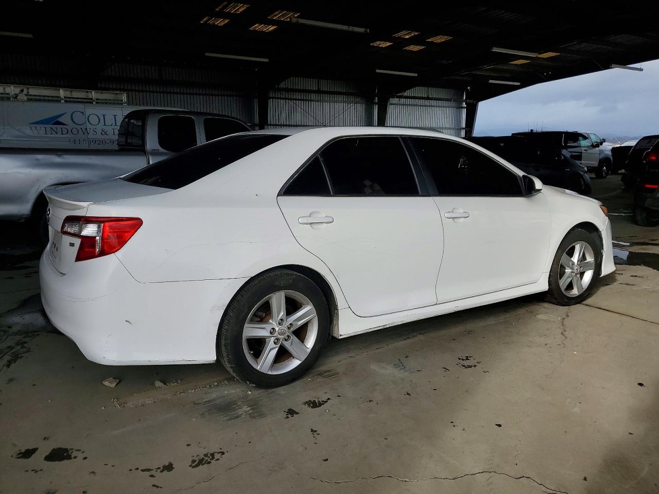 2012 TOYOTA CAMRY BASE photo 5