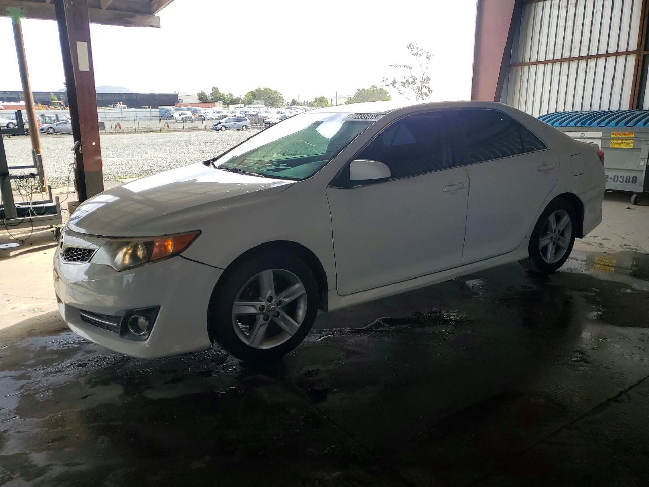 2012 TOYOTA CAMRY