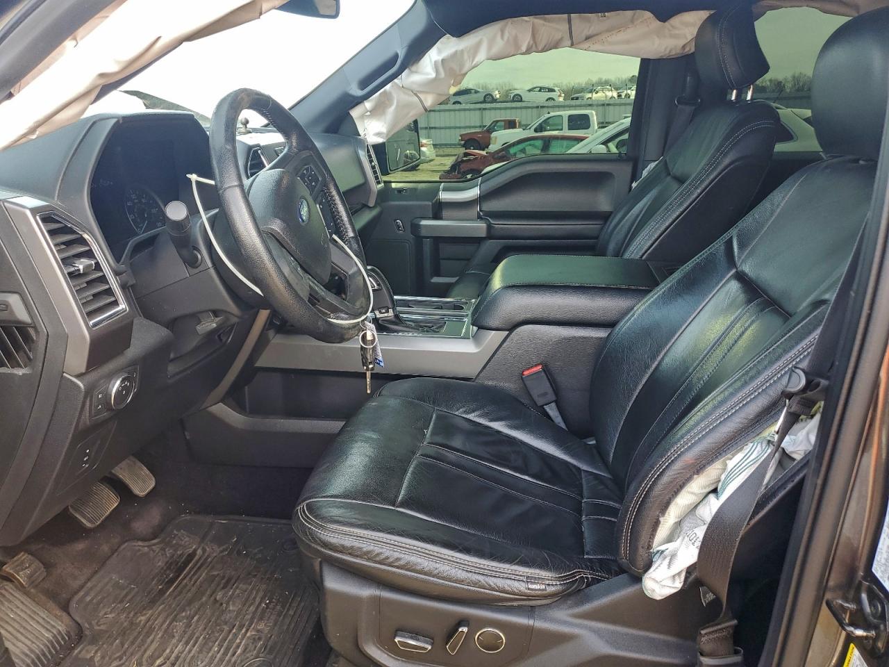 2016 FORD F150 SUPERCREW photo 13