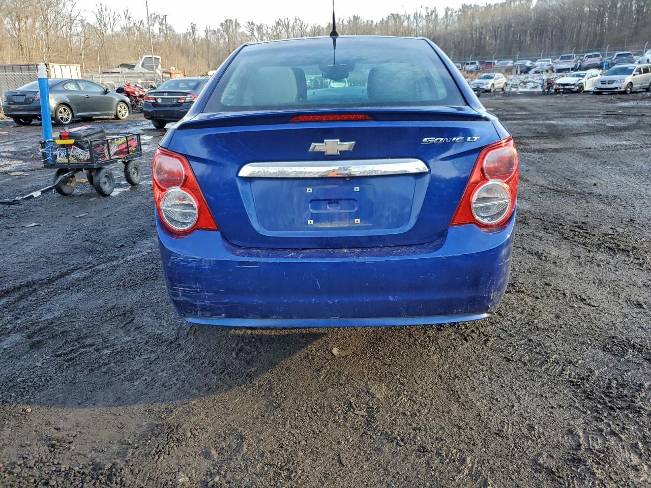 2014 CHEVROLET SONIC LT photo 11
