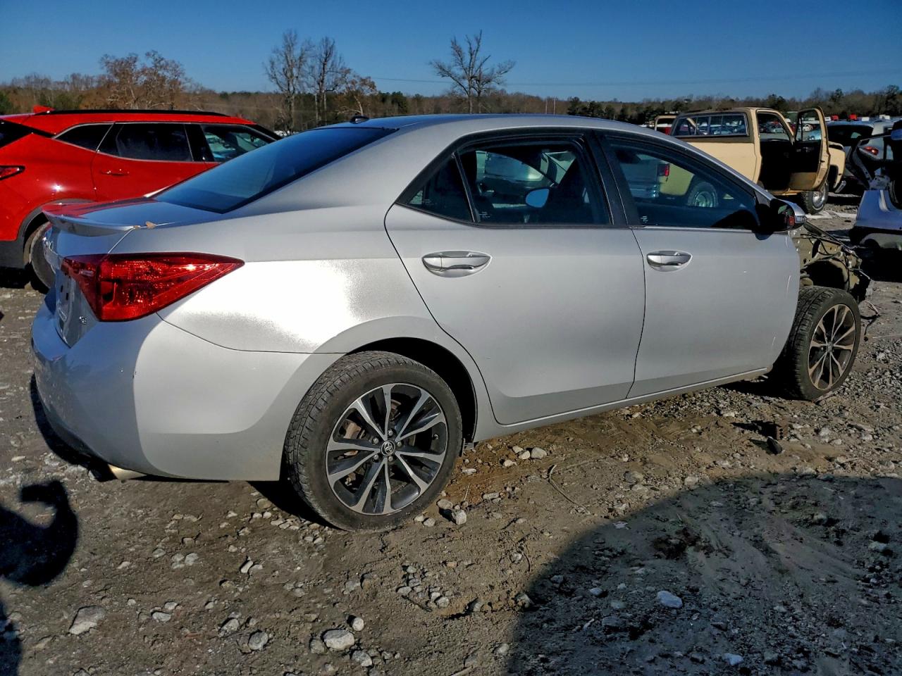 2017 TOYOTA COROLLA L photo 5