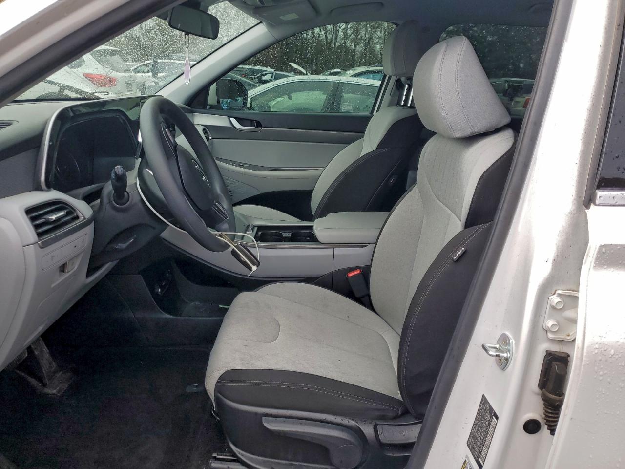 2020 HYUNDAI PALISADE SE photo 13