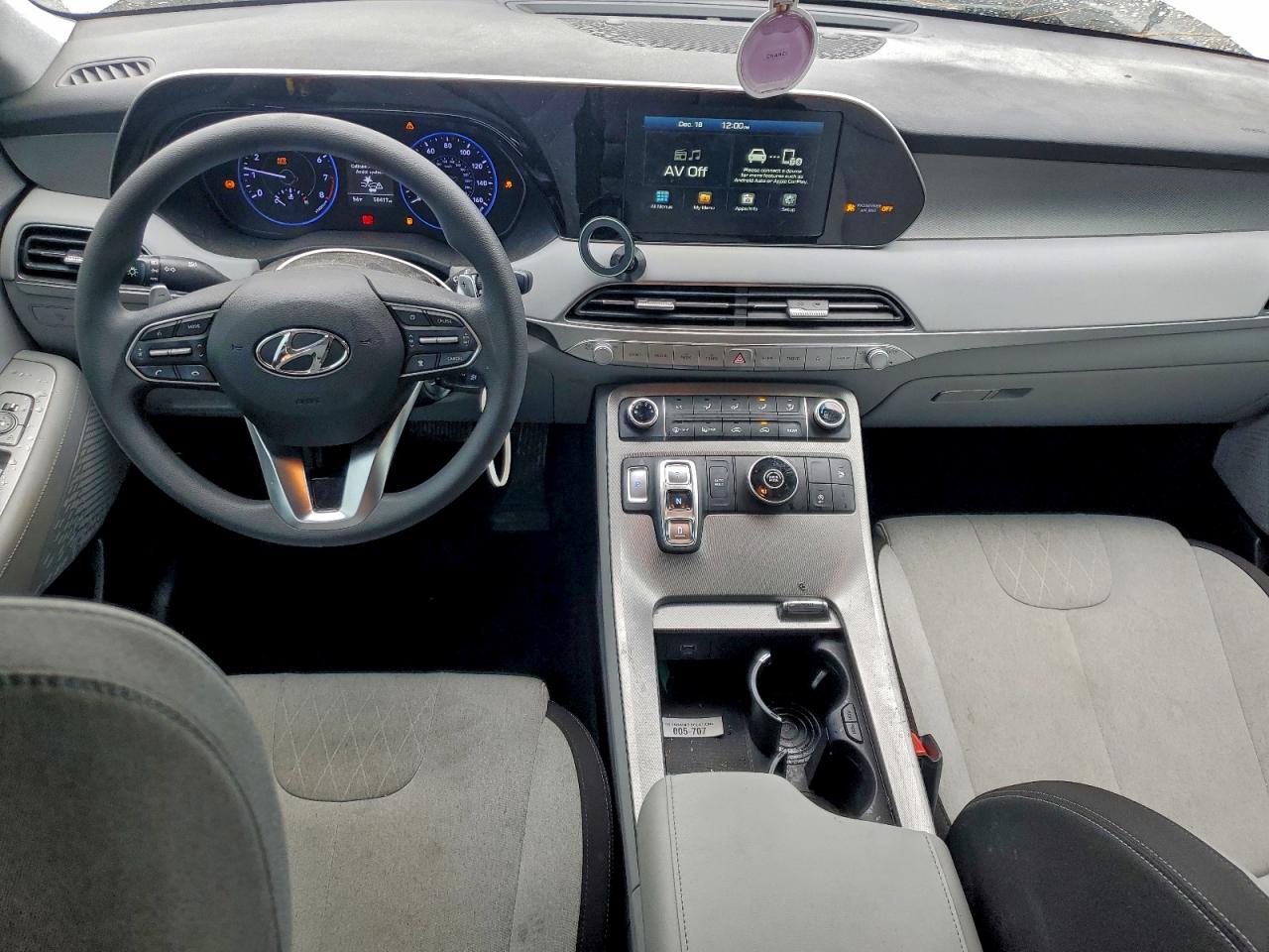 2020 HYUNDAI PALISADE SE photo 15